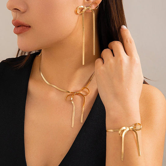 Bow Herringbone Necklace Wholesale