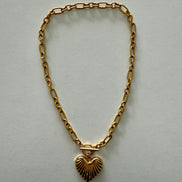 Scalloped Heart Necklace Wholesale