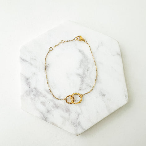 Circle Bracelet