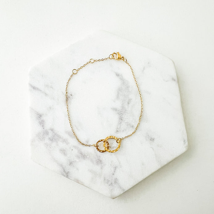 Circle Bracelet