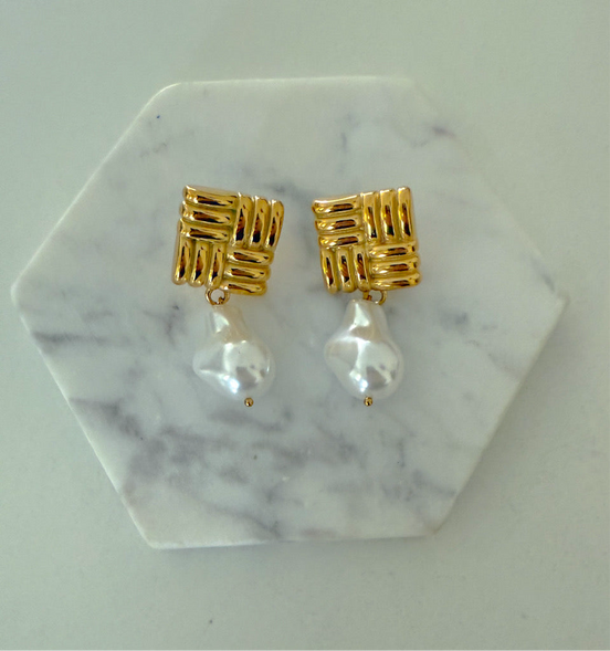 Coastal Pearl Earrings Wholesale