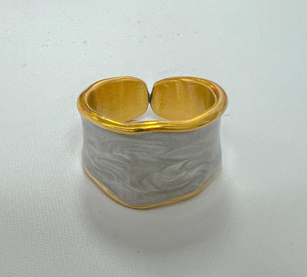 Gemma Ring