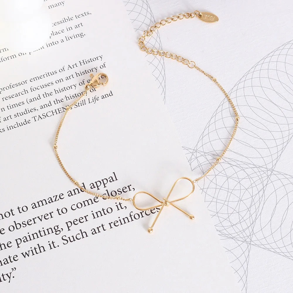 Dainty Bow Bracelet